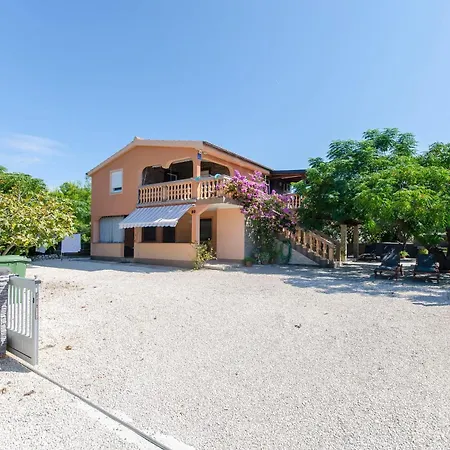 公寓 Lovely Courtyard