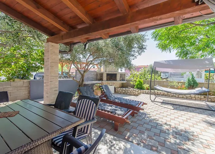 Lovely Courtyard *