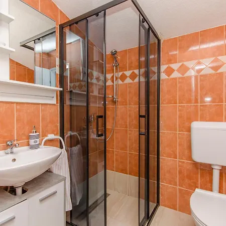 Apartament Lovely Courtyard *