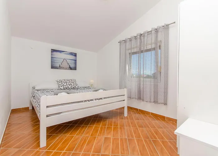 아파트 Lovely Courtyard